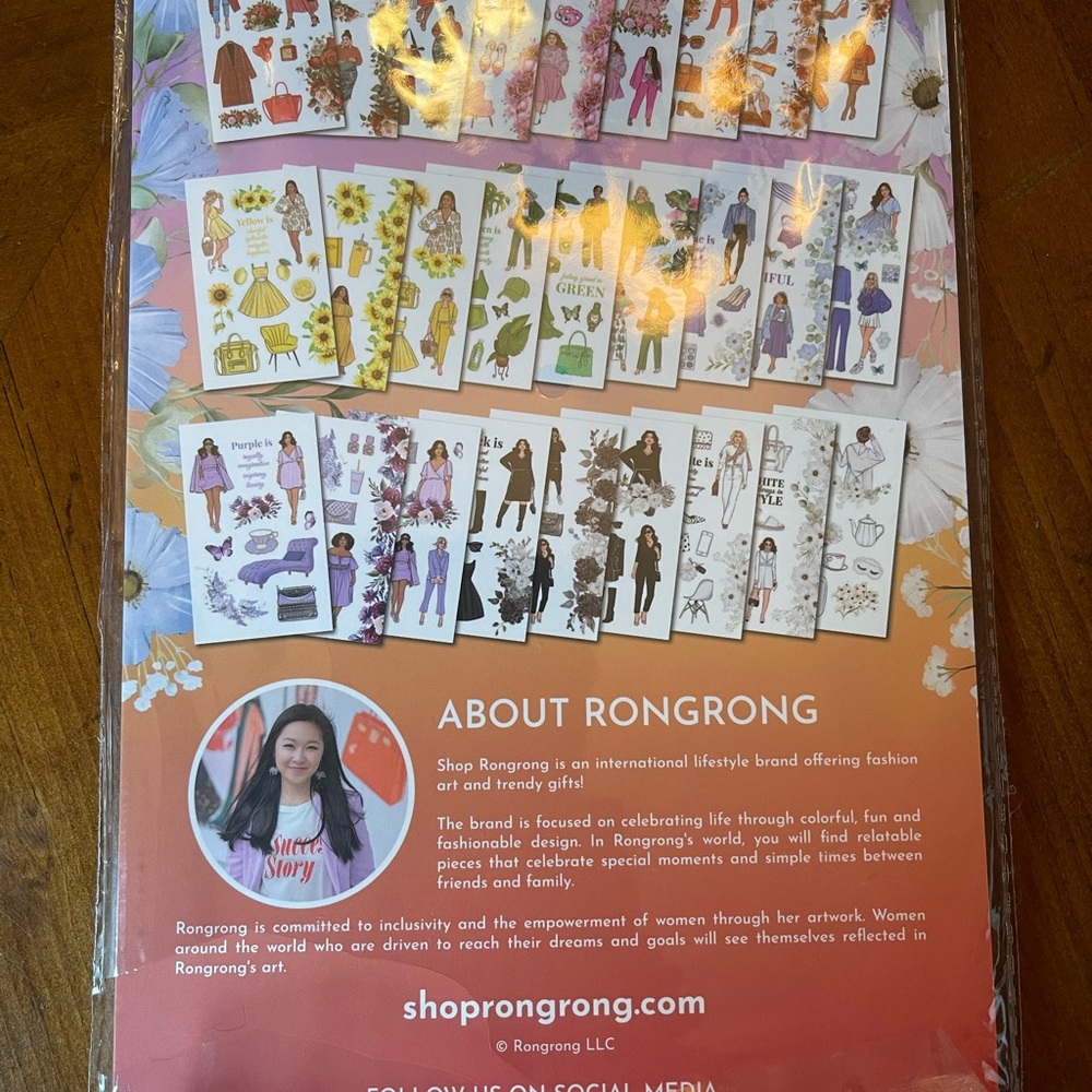 Rongrong Rainbow Girls 10th Anniversary Celebration Sticker Book - Picture 2 of 2